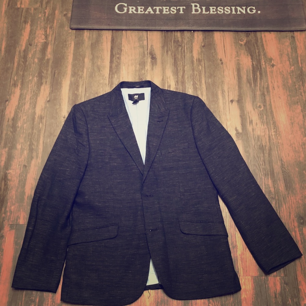 black and grey w/ satin blue interior Men’s Suite
